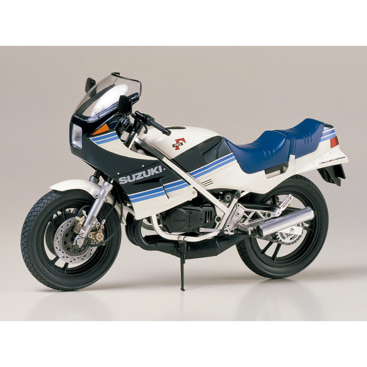 TAMIYA 1/12 SUZUKI RG250 GAMMA (14024)