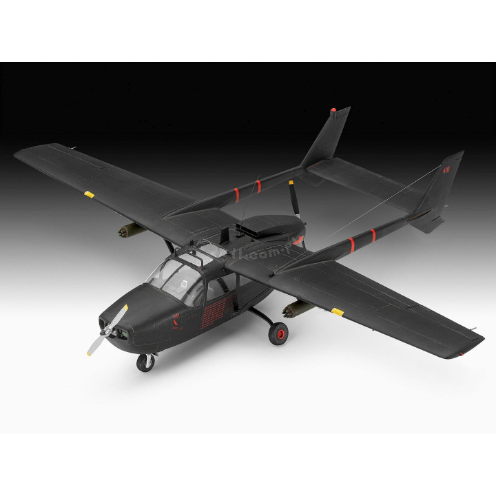 REVELL 1/48 O-2A SKYMASTER (03819)