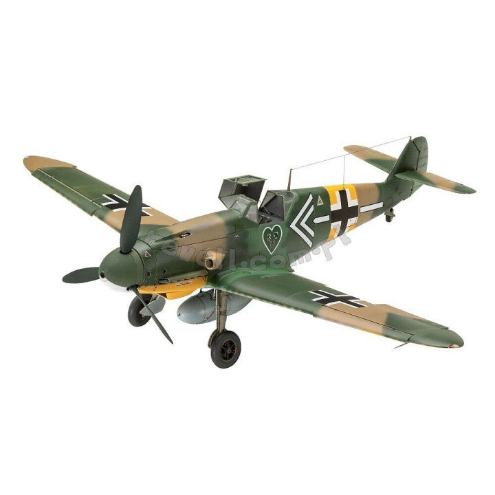 REVELL 1/32 MESSERSCHMITT Bf 109 G-2/4   (03829)