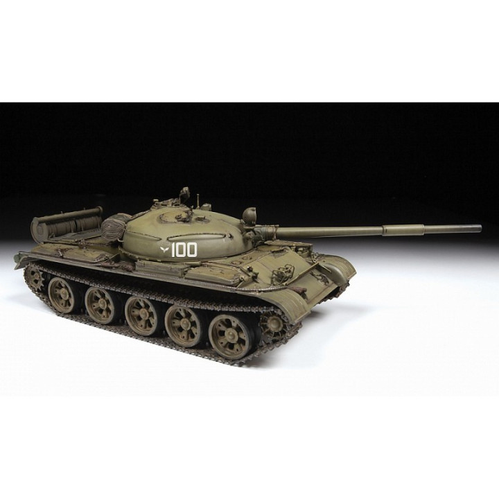 ZVEZDA 1/35 SOVIET MAIN BATTLE TANK (3622)