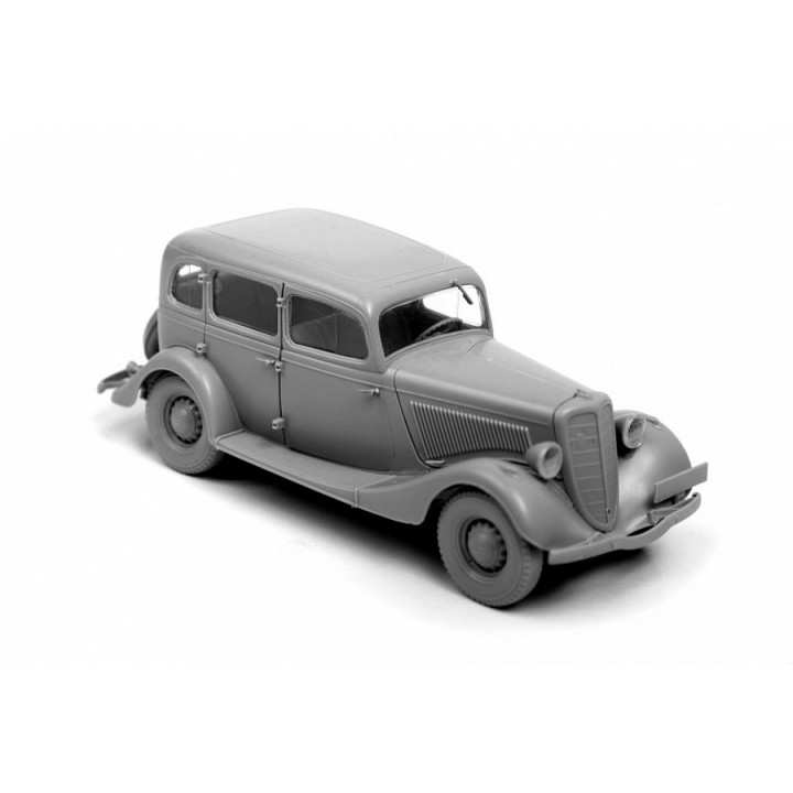ZVEZDA 1/35 GAS M1 SOVIET CAR (3634)