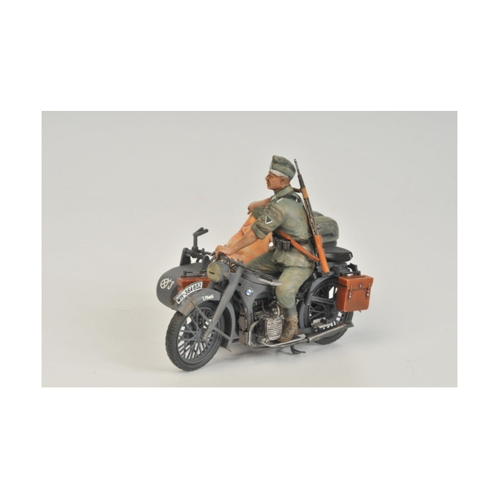 ZVEZDA 1/35 NĚMECKÝ SIDECAR WWII (3607)