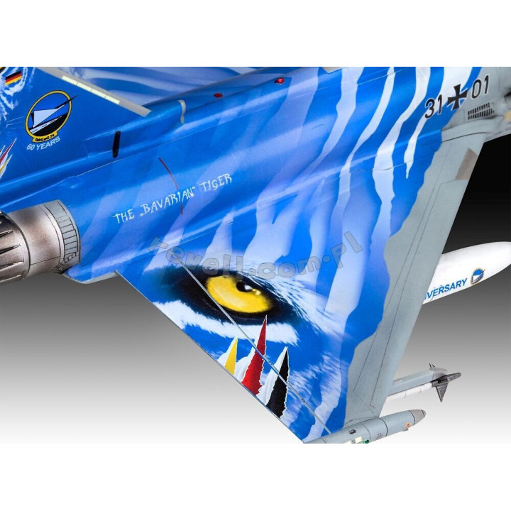 REVELL 1/72 EUROFIGHTER TYPHOON " THE BAVARIAN TIGER 2021" (03818)