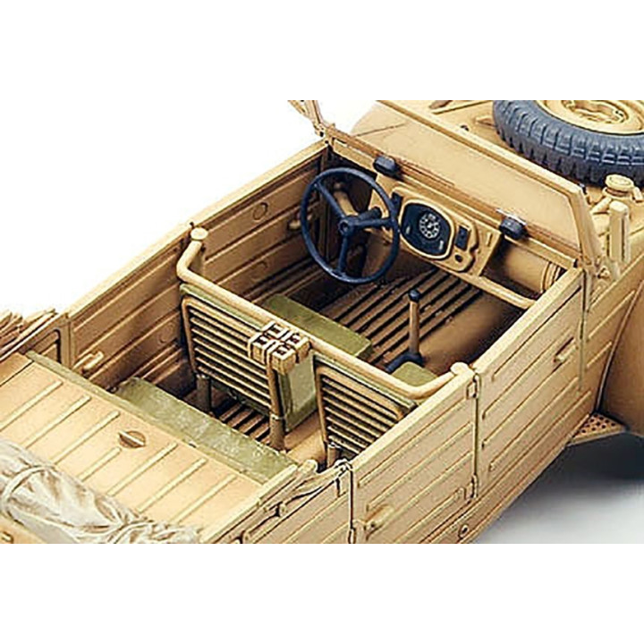 TAMIYA 1/48 GERMAN KUBELWAGEN TYPE 82 (32501)