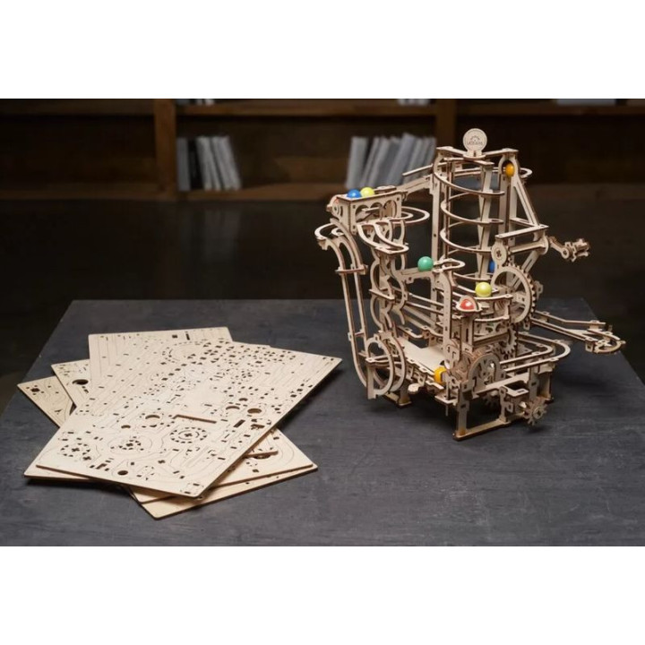 UGEARS MARBLE RUN (70177) SPIRAL TRAILER mechanical model